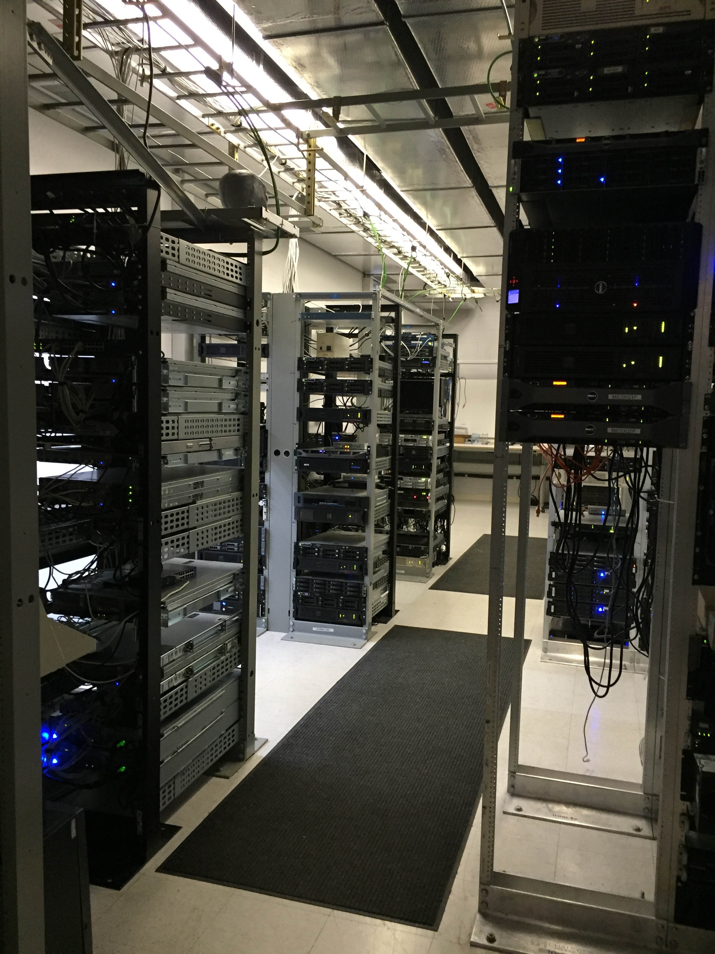 DCW Rack Space